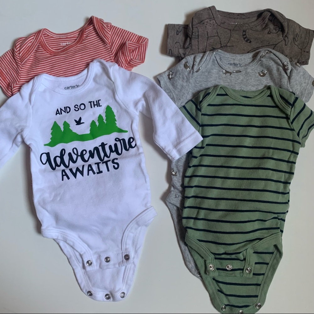 Carter’s Set of Baby Bodysuits - Picture 4 of 7